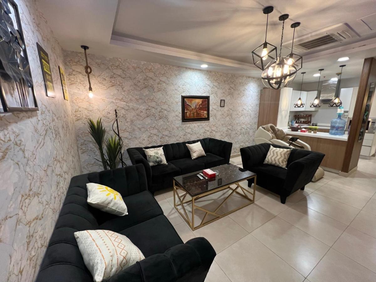 Sunset Luxury Gold Crest Mall Residency Λαχόρη Εξωτερικό φωτογραφία