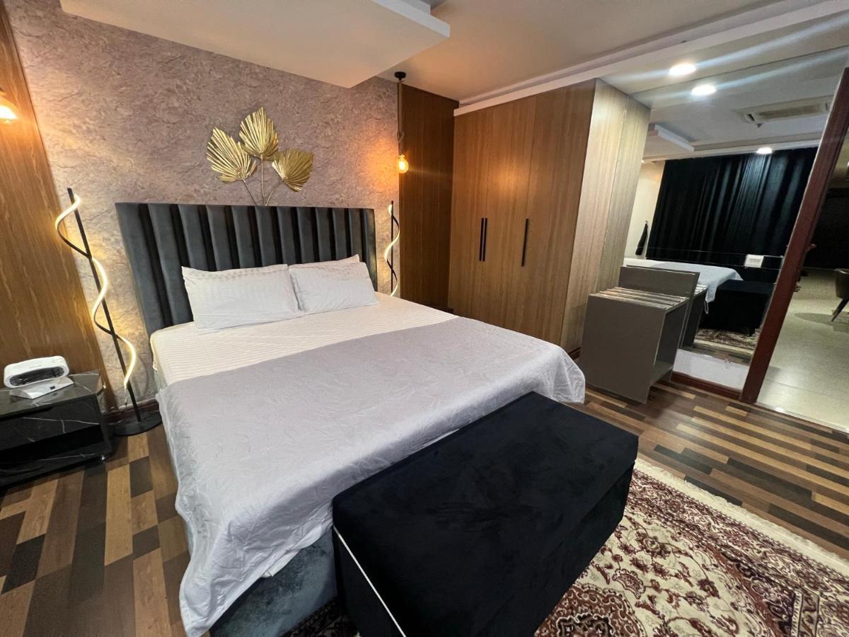 Sunset Luxury Gold Crest Mall Residency Λαχόρη Εξωτερικό φωτογραφία