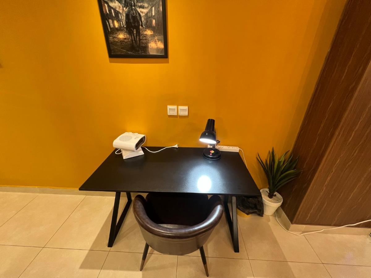 Sunset Luxury Gold Crest Mall Residency Λαχόρη Εξωτερικό φωτογραφία