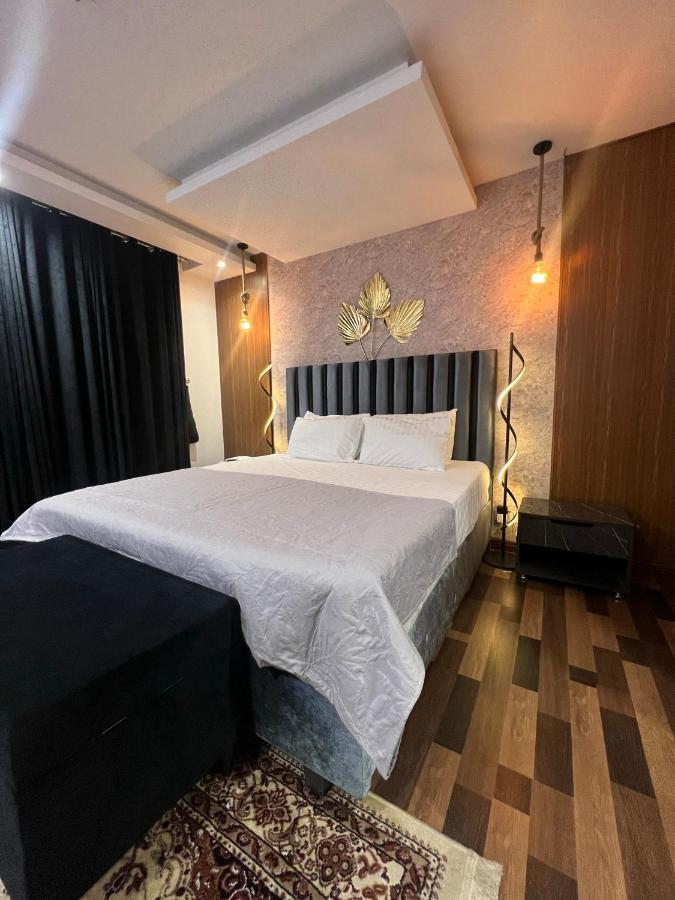 Sunset Luxury Gold Crest Mall Residency Λαχόρη Εξωτερικό φωτογραφία