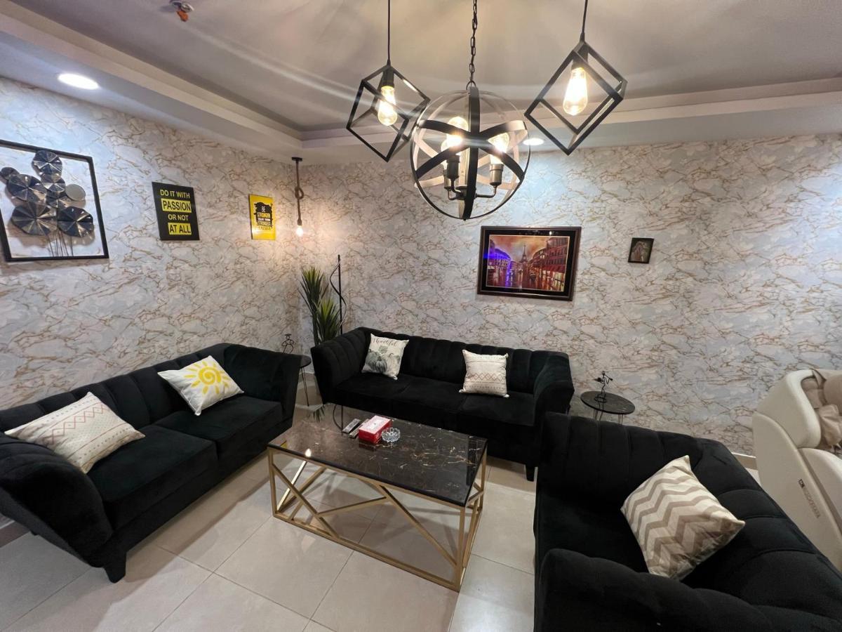Sunset Luxury Gold Crest Mall Residency Λαχόρη Εξωτερικό φωτογραφία